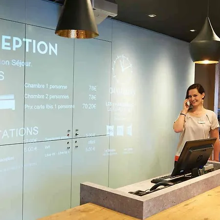 Ibis ホテル 3*