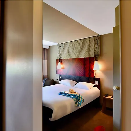 Ibis 3*