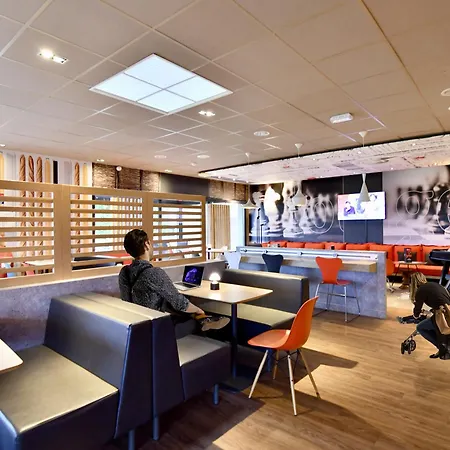 Hotel Ibis Les Herbiers