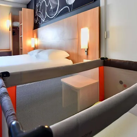 Hotel Ibis Les Herbiers