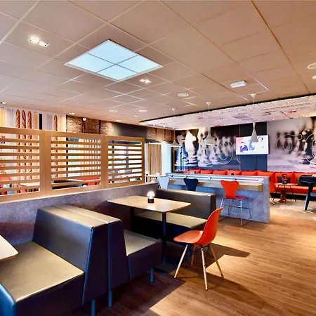 Ibis Les Herbiers