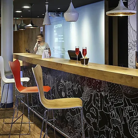 Ibis 3*