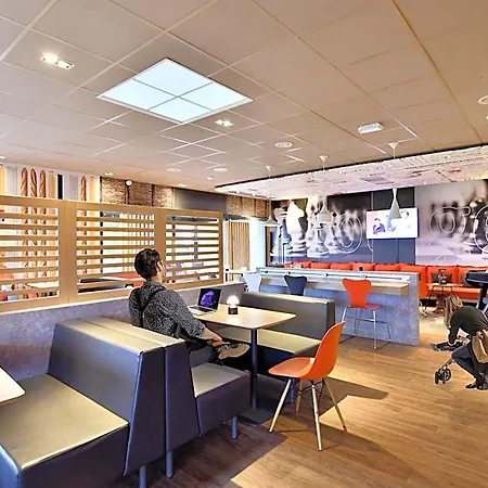 Ibis 3*
