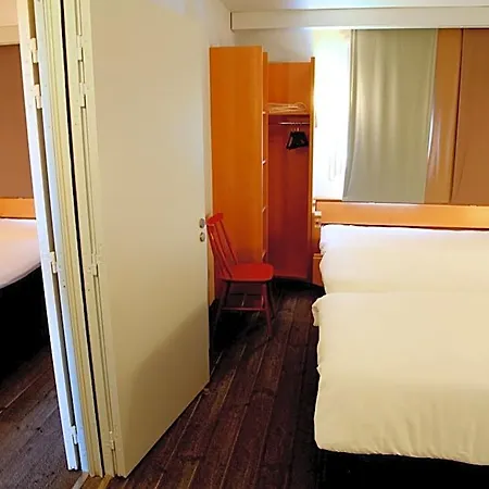 Ibis 3*