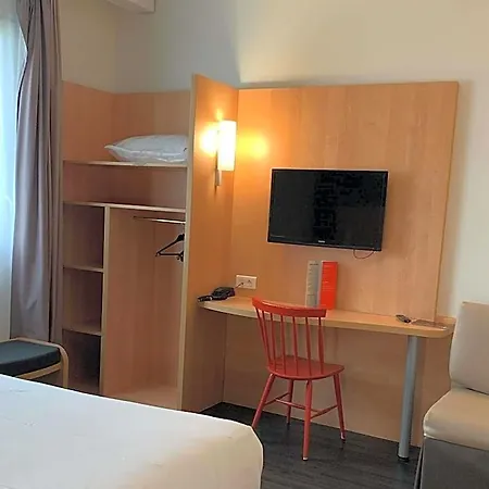 Ibis Szálloda Les Herbiers