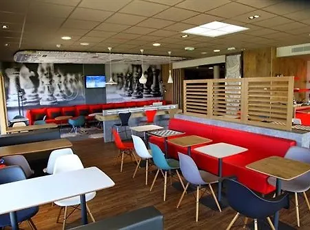 Ibis Les Herbiers