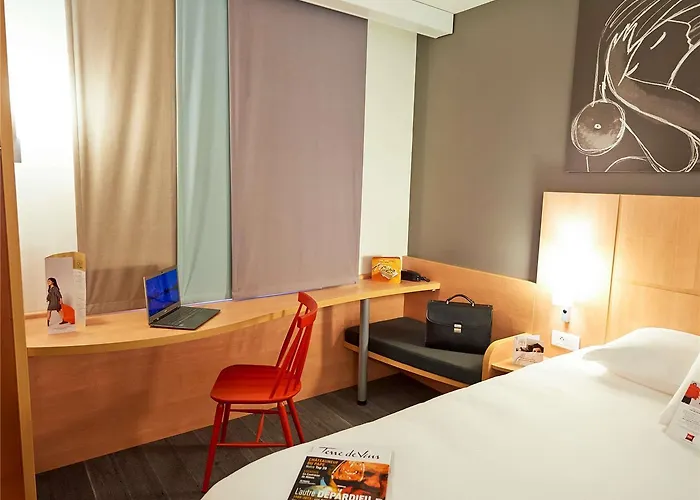 Ξενοδοχείο Ibis 3*